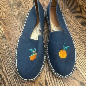 J crew Blue and navy espadrille flats with embroidered orange seize 10 new